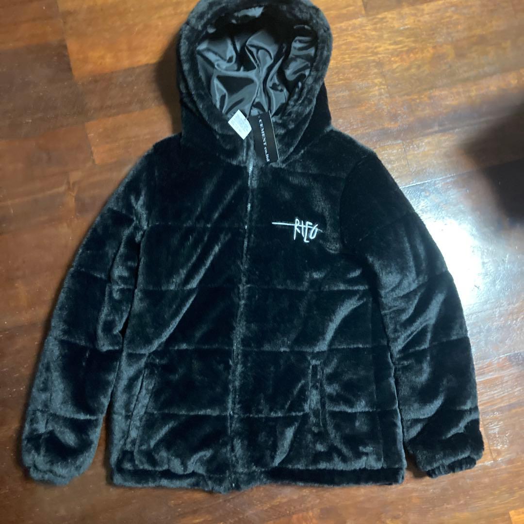 アダムスジャグラー フード付きフリースジャケット 黒 - メルカリ