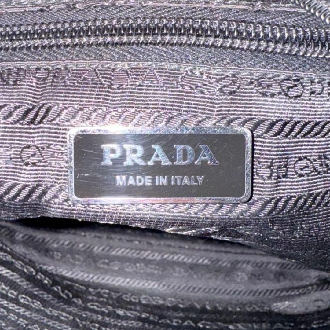 プラダ VA0563 ショルダーバッグ サコッシュ 三角ロゴ ナイロン 黒