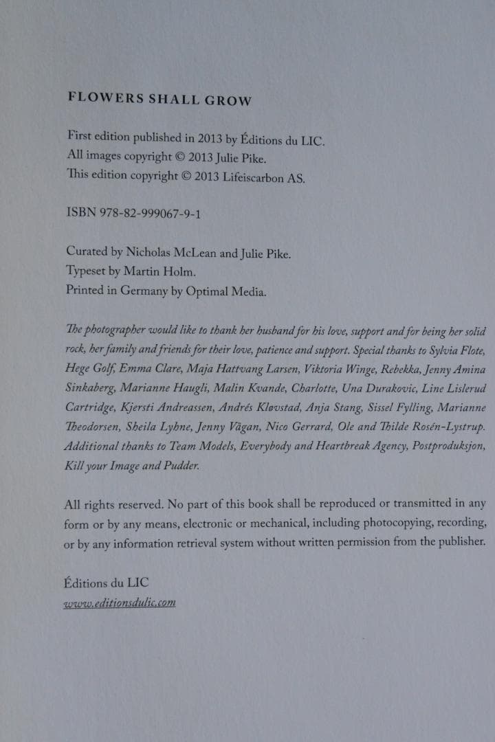 Julie Pike：FLOWERS SHALL GROW☆大幅に値下げしました - メルカリ