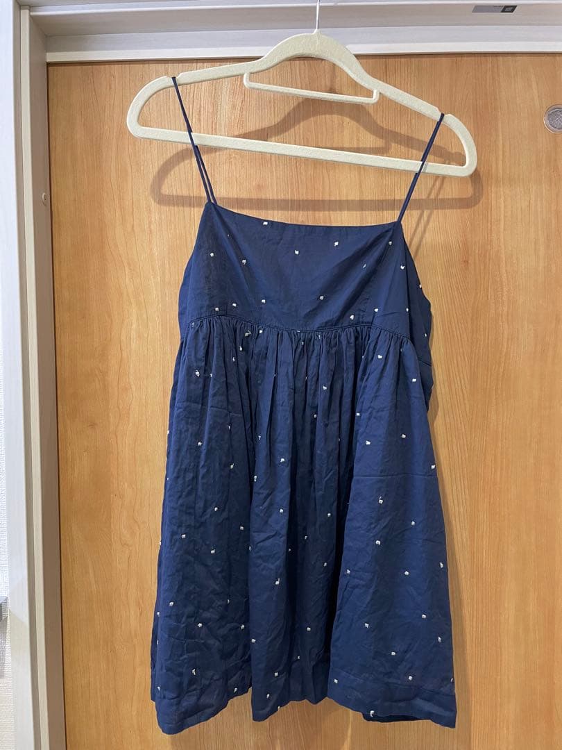 スローブイエナ ドット刺しゅうキャミソールドット刺しゅう