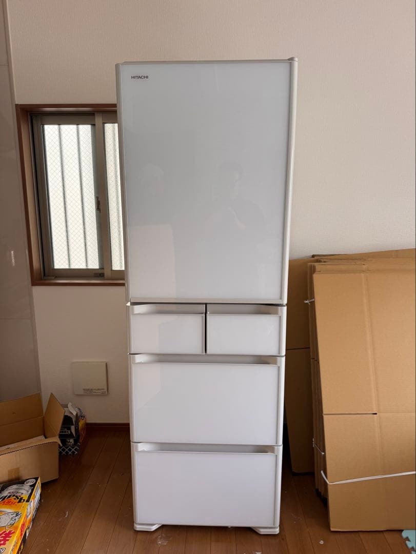 日立 HITACHI 冷蔵庫 R-S40S XW 5ドア 幅60 401L Amazon.co.jp: 日立 冷蔵庫 幅60cm 401L クリスタルホワイト R-S40K XW