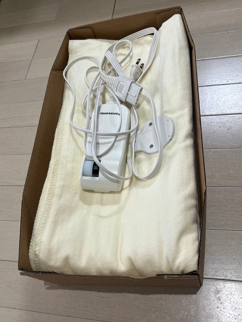 Panasonic DB-RC40M-C 電気毛布 クリーム色 - メルカリ