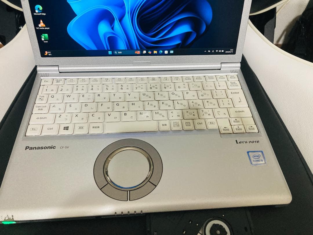 レッツノートSV8 256GB 16GB OFFICE2024 DVDマルチ - メルカリ