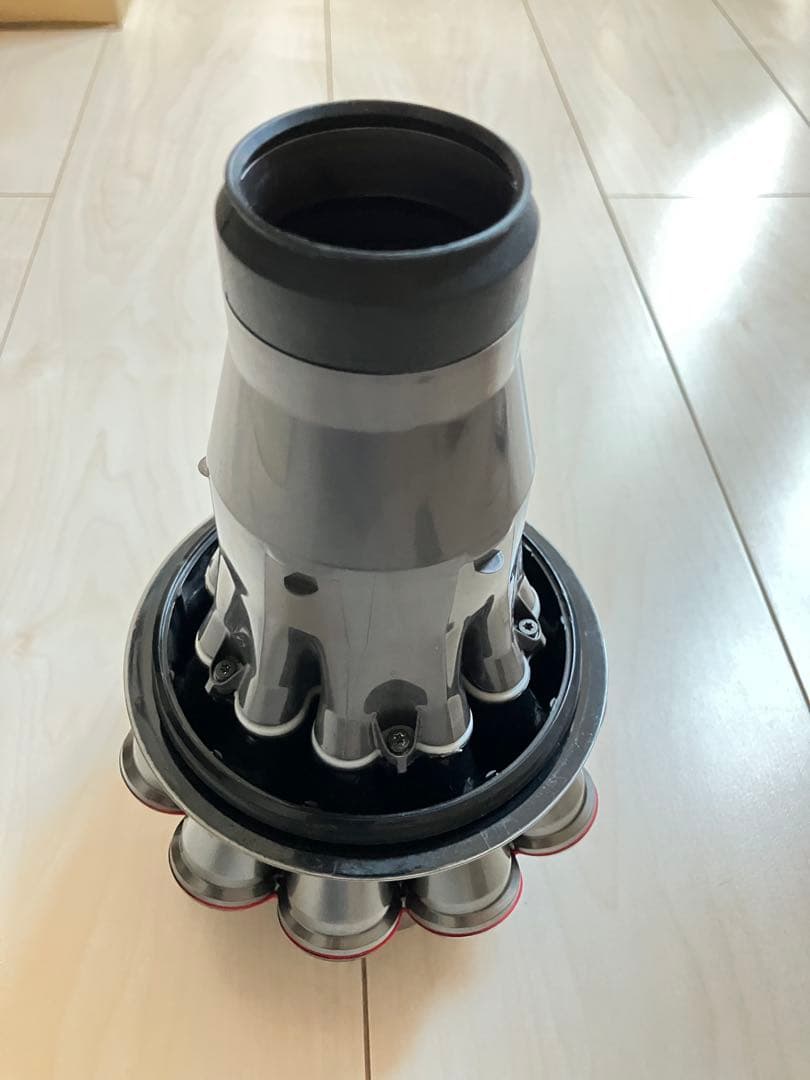 分解清掃済み ダイソン V8 slim fluffy SV10K - メルカリ