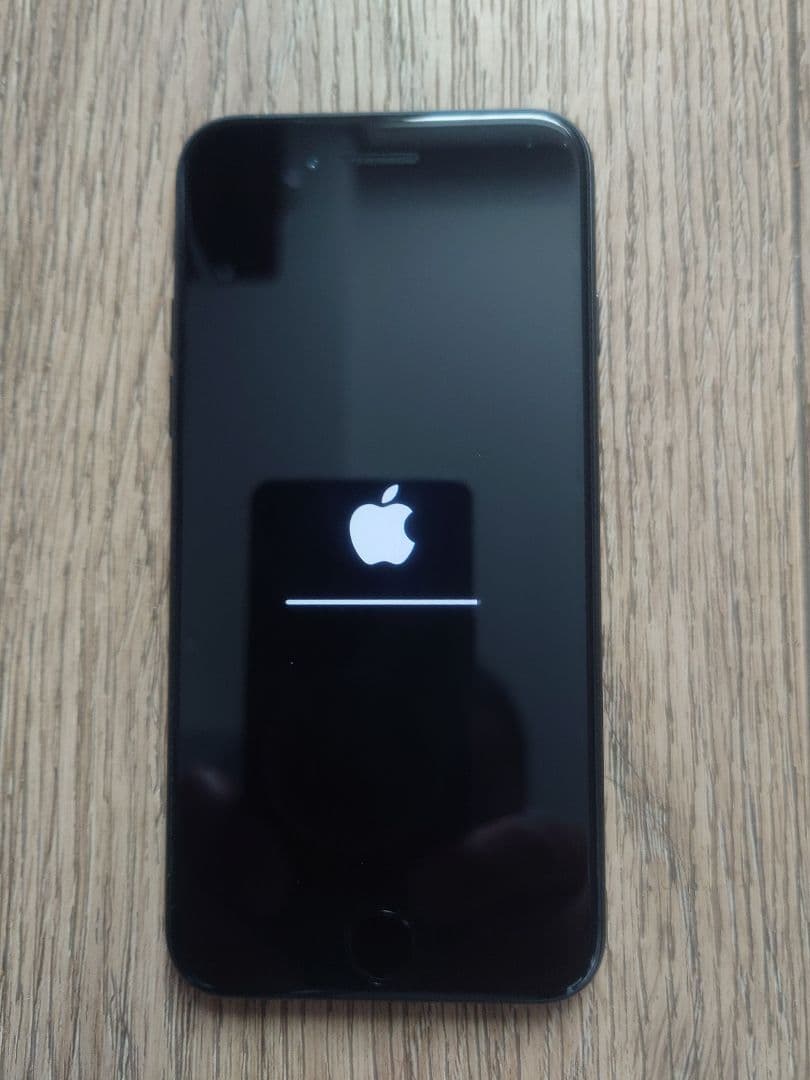 【中古】Apple iPhone SE2 (黒) 64GB ipse2mtm689-1_wm.jpg?_ex=288x288