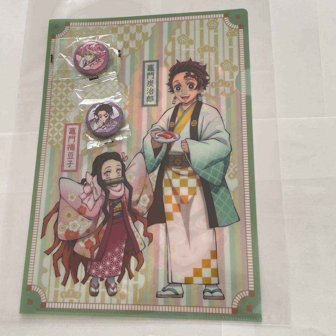鬼滅の刃 クリアファイル＆缶バッジセット - メルカリ