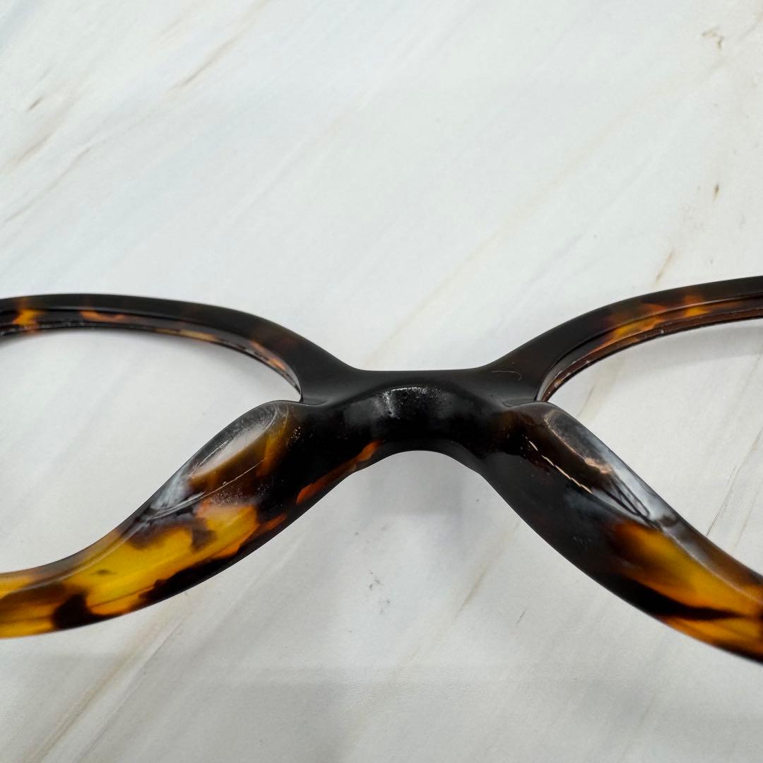 ミュウミュウ】ウォニョン着用 レンズなし 伊達メガネ べっこう柄 ロゴ