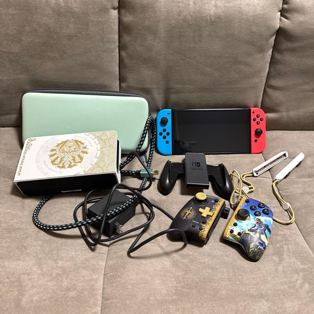 Nintendo Switch 赤/青 Joy-Con 本体　ゼルダの伝説 Amazon.co.jp: Nintendo Switch Joy-Con(L) ネオンブルー/(R) ネオン