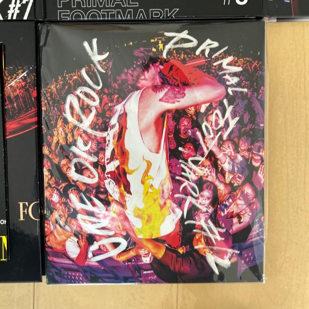ワンオクPRIMALFOOTMARK #3-12.14 9&11特典ポスターあり - メルカリ