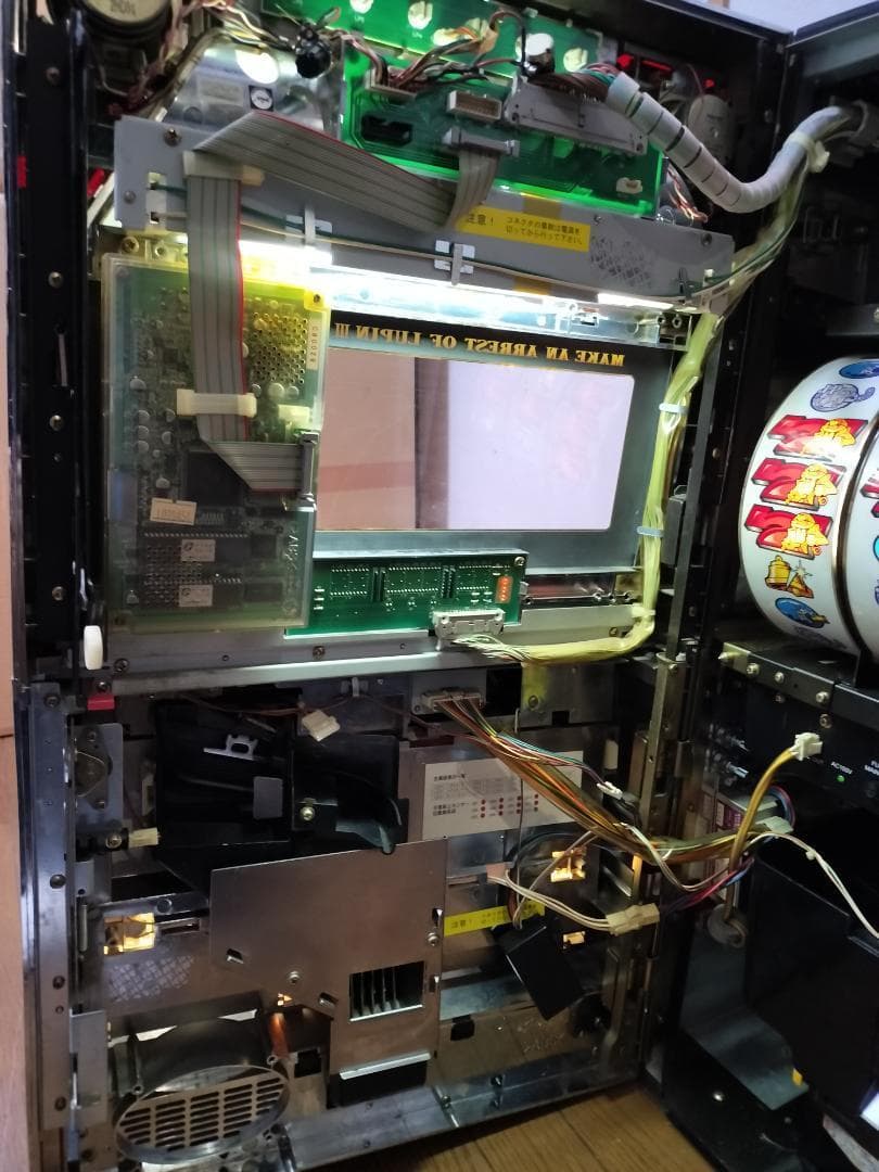 パチスロ実機】平和☆主役は銭形【フルオートプレイ機能付コイン不要機