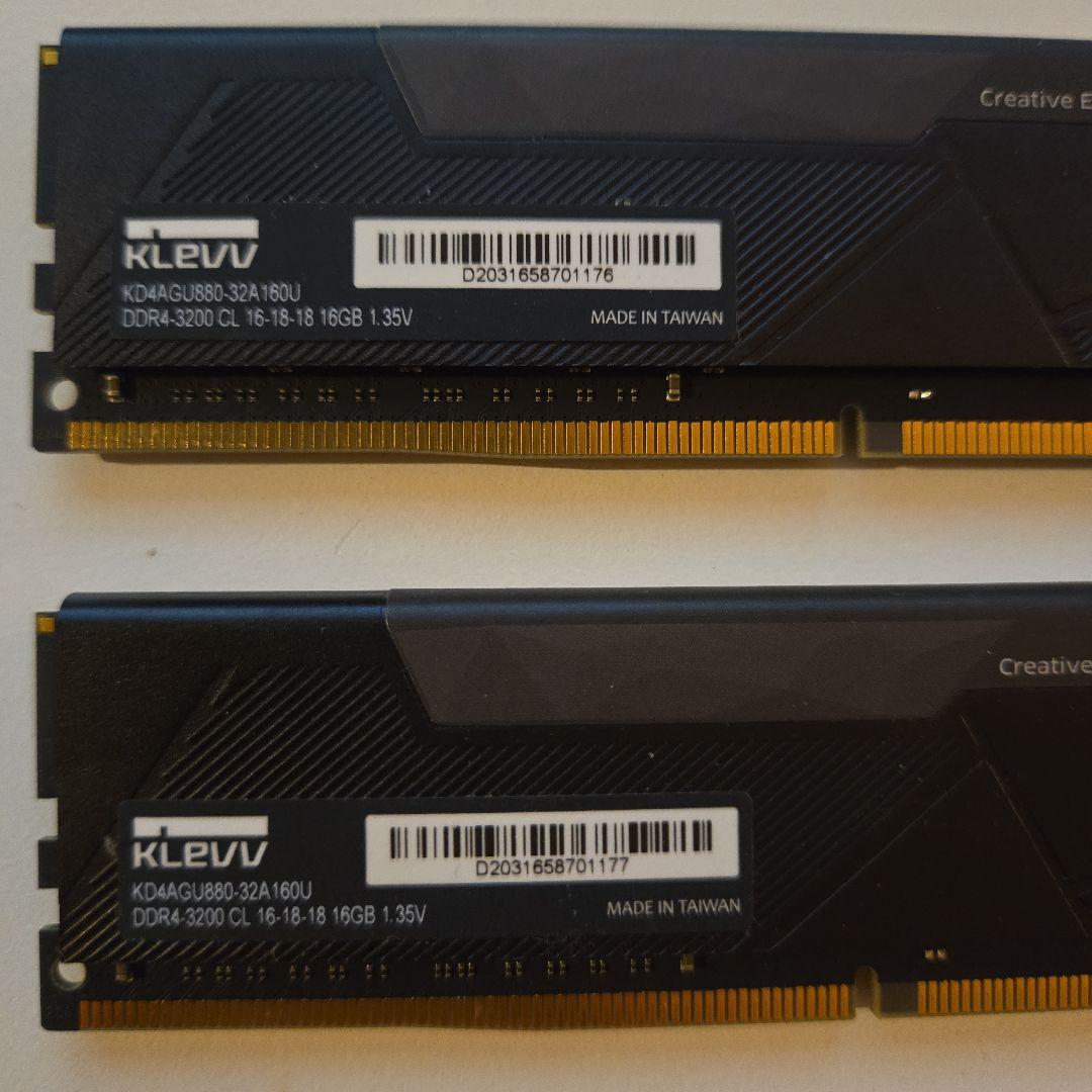 KLEVV BOLT X DDR4 16GB 3200MHz メモリ 2枚セット - メルカリ