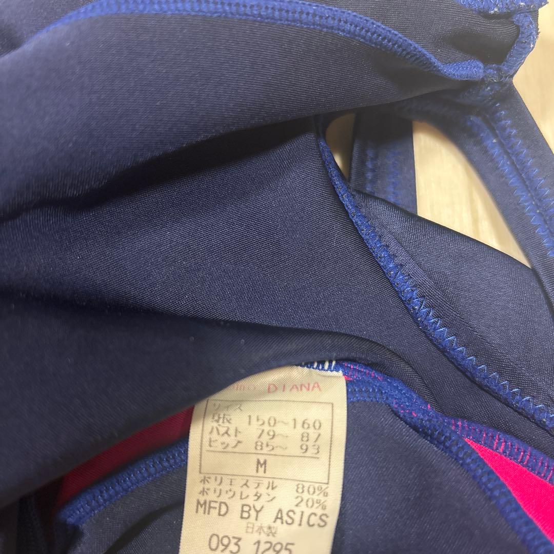 コ*キ様 アシックス競泳水着 紺色×ピンク サイズMの通販はau PAY