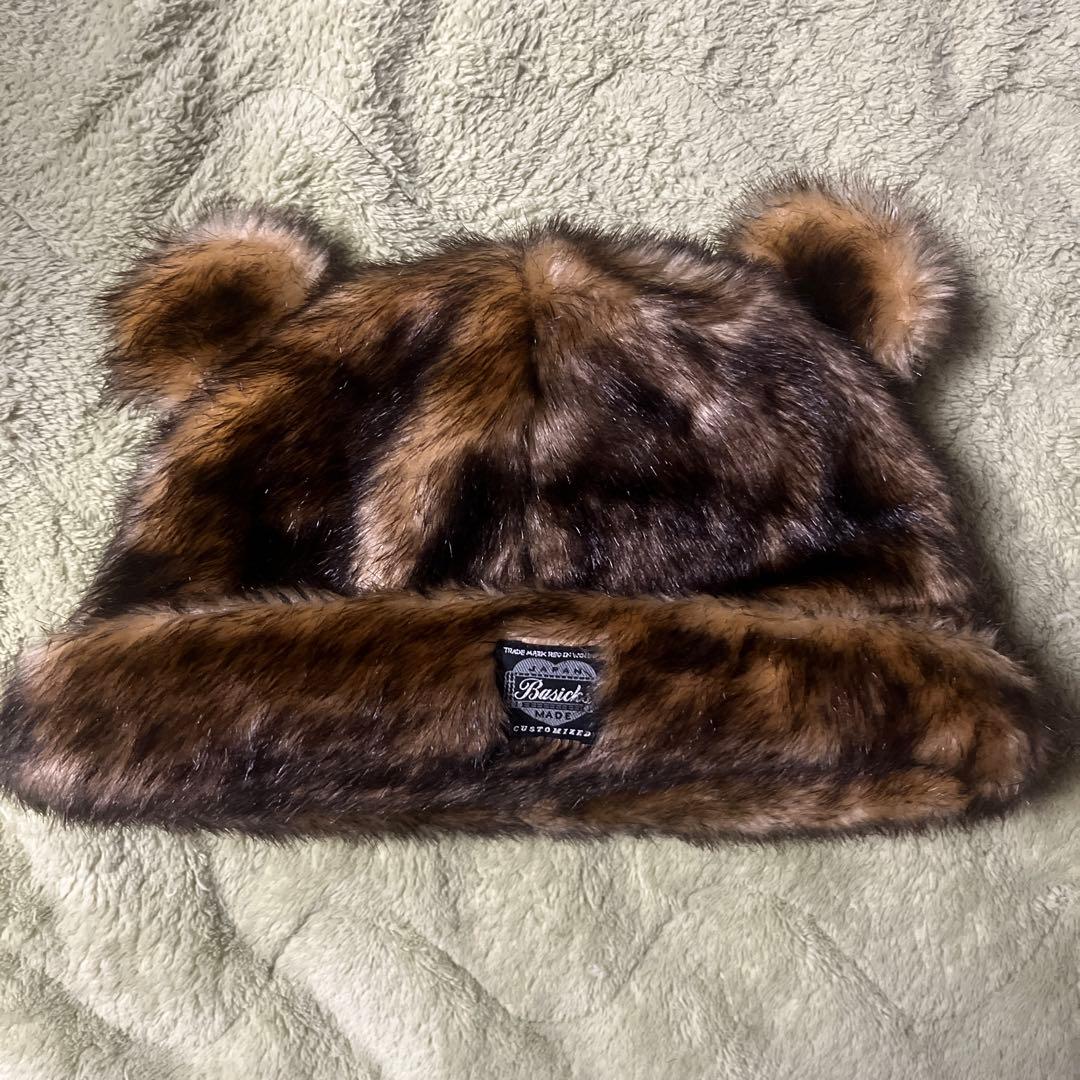 NUBIAN BASICKS BEAR BEANIE NUBIAN別注のbasicksのファービーニー