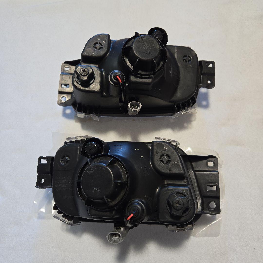 三菱ふそうブルーテックキャンター純正フォグランプ 左右セット 三菱