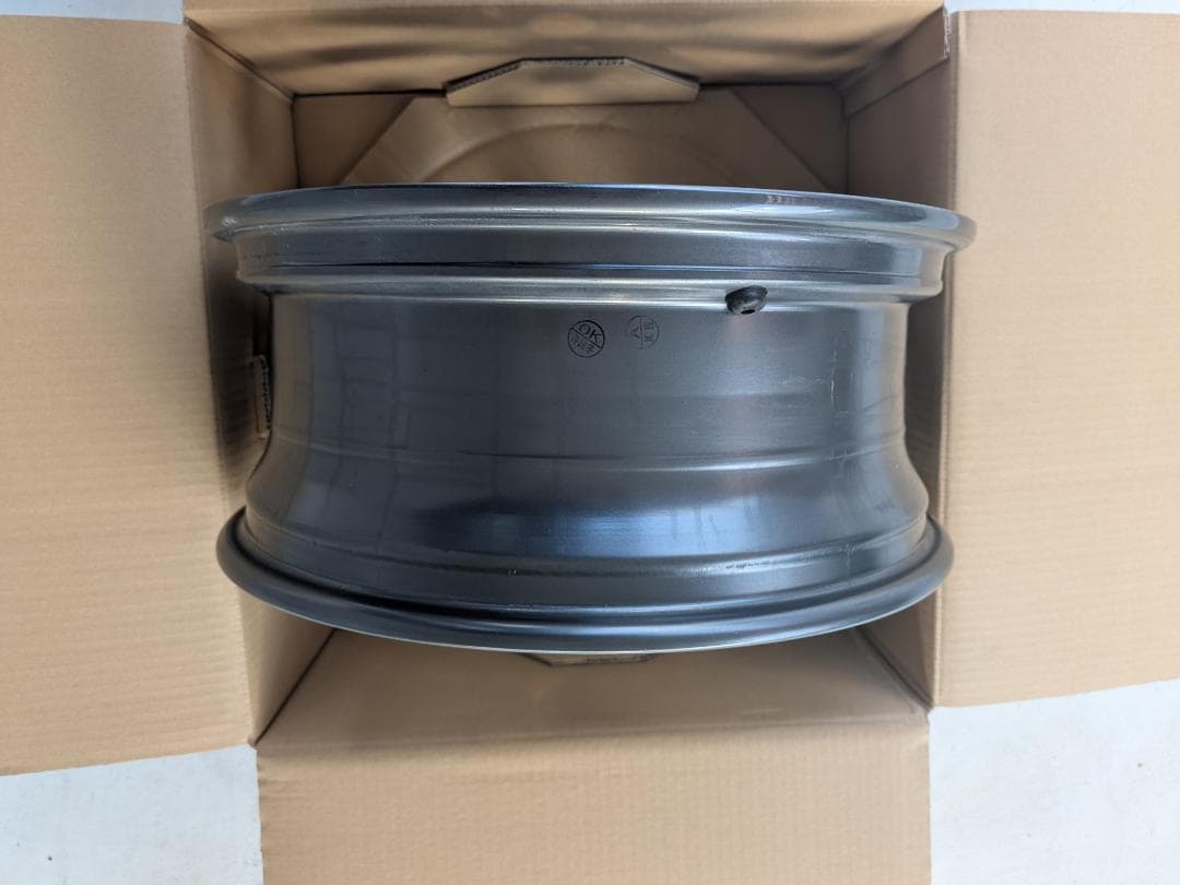 新車外し」マツダ3 純正ホイール グレーメタリック ローザ様用 - メルカリ