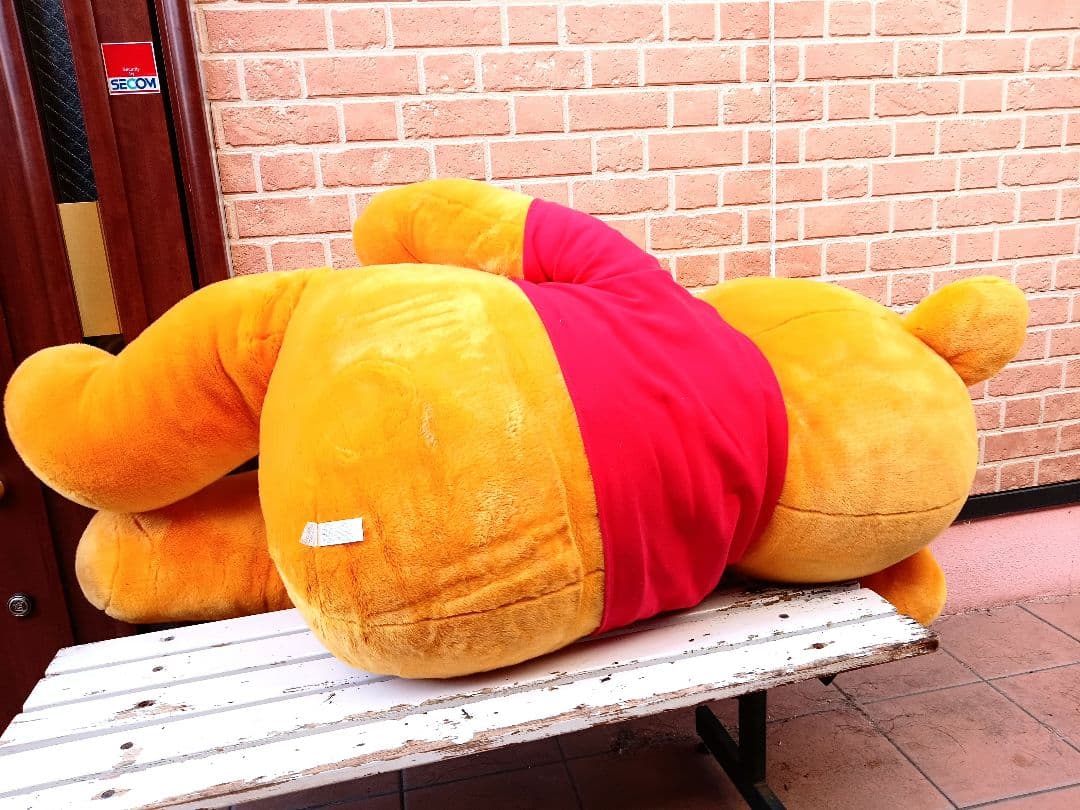 日本に3つだけの限定品！特大プーさん 美品 ぬいぐるみ 希少品 150cm