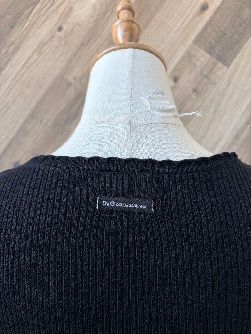 ドルチェアンドガッバーナ リブ編み パールボタン 長袖 ニット