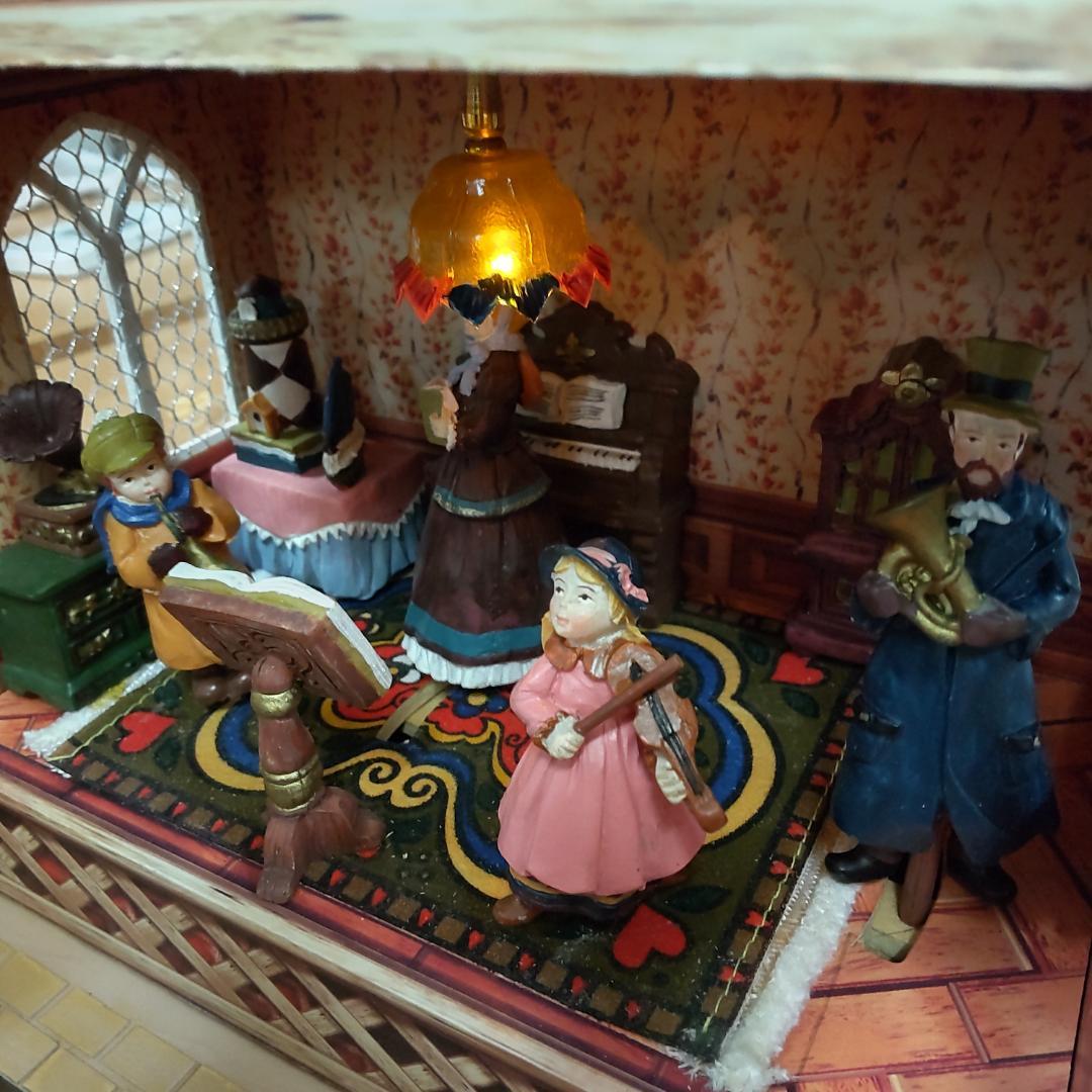 ハウス型オルゴール 新品訳アリ ドールハウス ミニチュア クリスマス