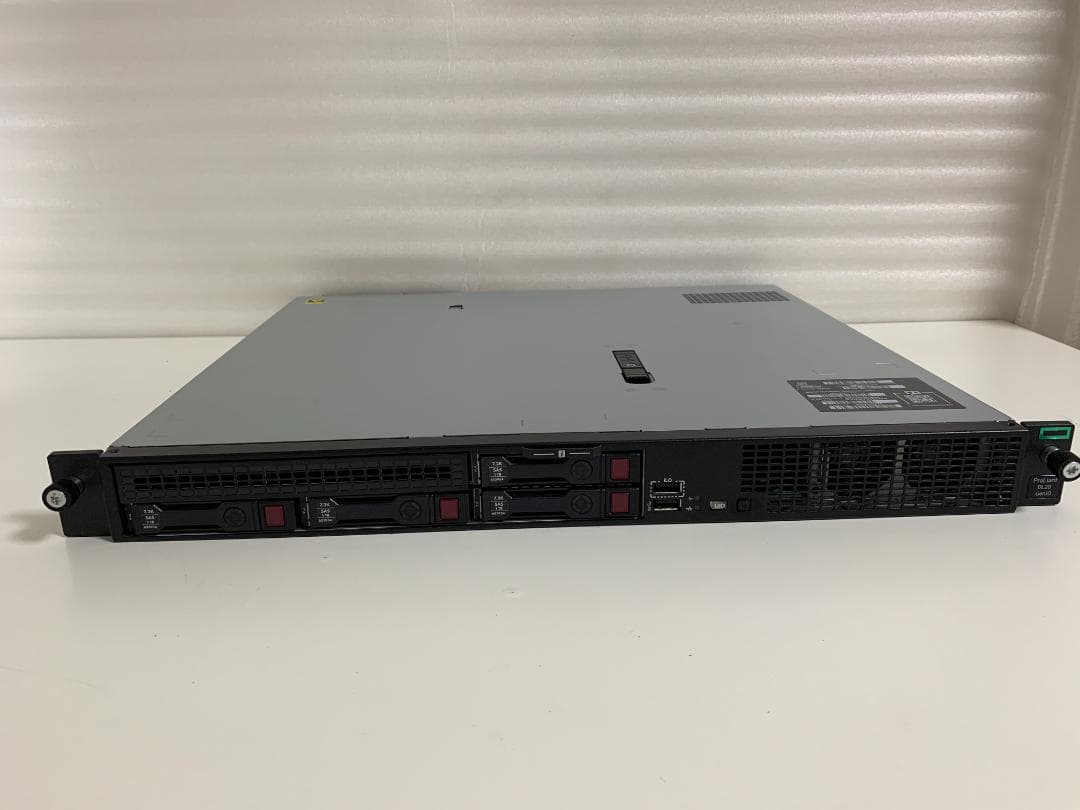 サーバー HP ProLiant DL20 Gen10 3.5GHz 32GB 4TB