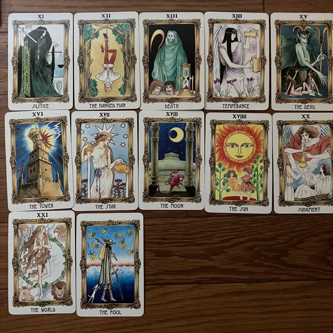 森永製菓 ハイクラウン オリジナルタロットカード - メルカリ