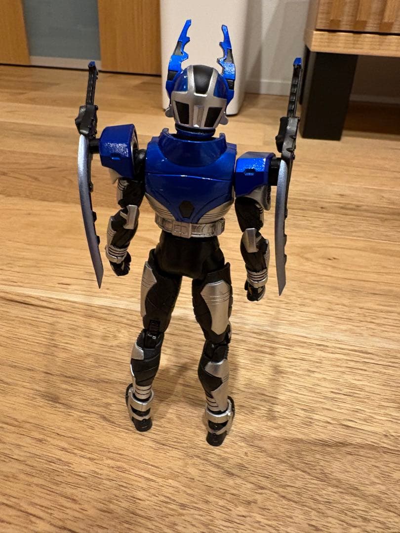 BANDAI S.H.Figuarts（真骨彫製法） 仮面ライダーガタック