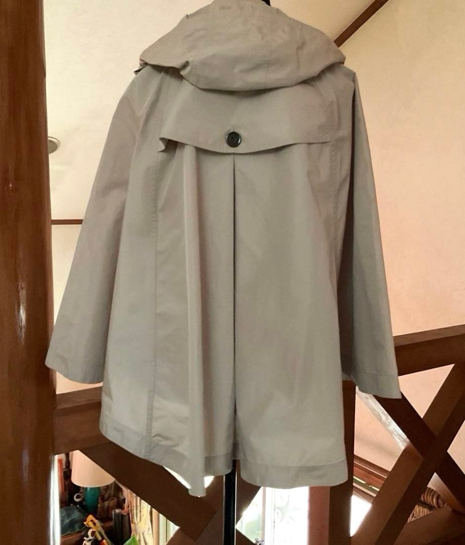 極美品BURBERRY LONDONベージュ ポンチョ 38の通販はau PAY マーケット