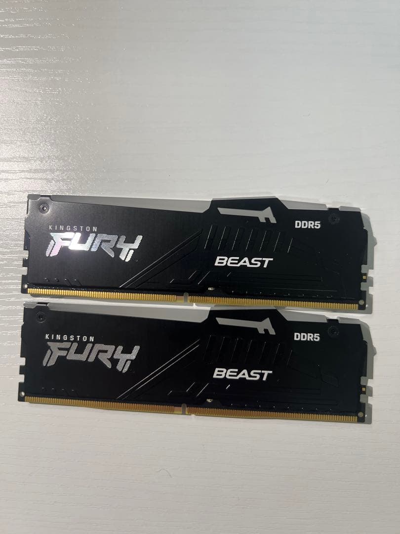 Kingston FURY BEAST DDR5 RGB メモリ 2枚8gb*２ Amazon.com: Kingston FURY Beast RGB 128GB (4x32GB) 5200MT/s CL40