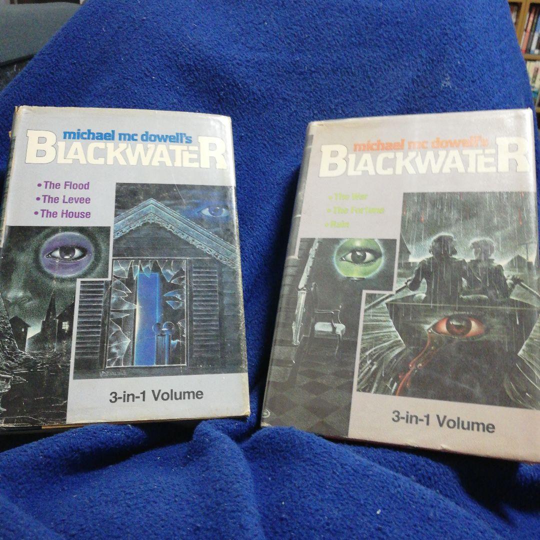 洋書 Blackwater 2 Volumes by Michael McDowell Blackwater: The Complete Saga: McDowell, Michael, Ballingrud