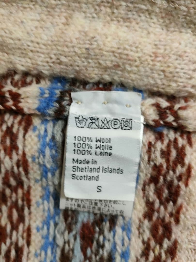 Jamieson's fennica beams別注 ラウンドカラーカーディガン - メルカリ