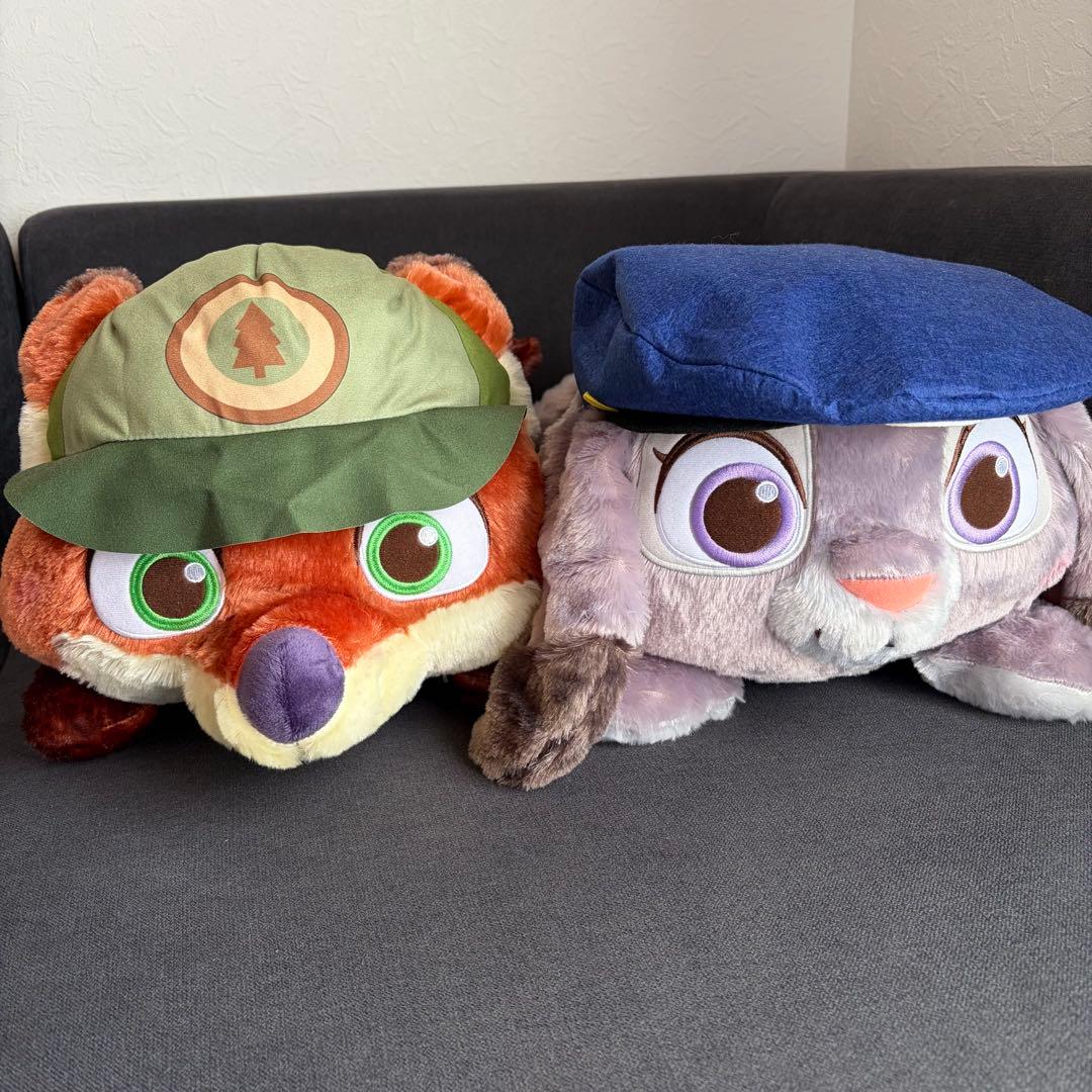 ズートピア 赤いほっぺ 寝そべり スーパーラージキッズ ぬいぐるみ