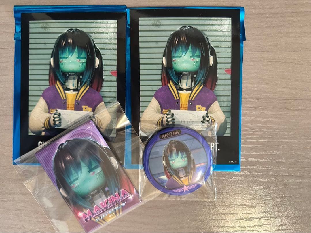 銀河特急ミルキーサブウェイ マキナ 缶バッジ2個とマグショット2枚の