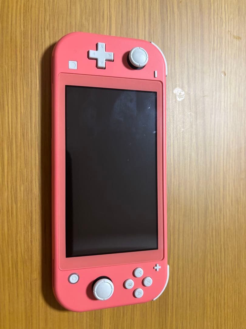 Nintendo Switch Lite ピンク　値下げ可能 Amazon.com: Nintendo Switch Lite - Coral - Switch (Renewed