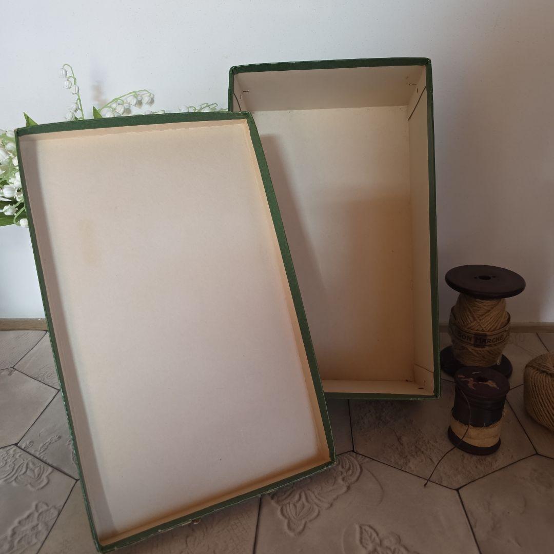専用となります フランスアンティーク 糸箱 デットストック糸付き 裁縫