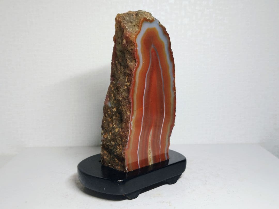 瑪瑙 1.5kg メノウ アゲート 原石 鑑賞石 自然石 誕生石 鉱物 鉱石