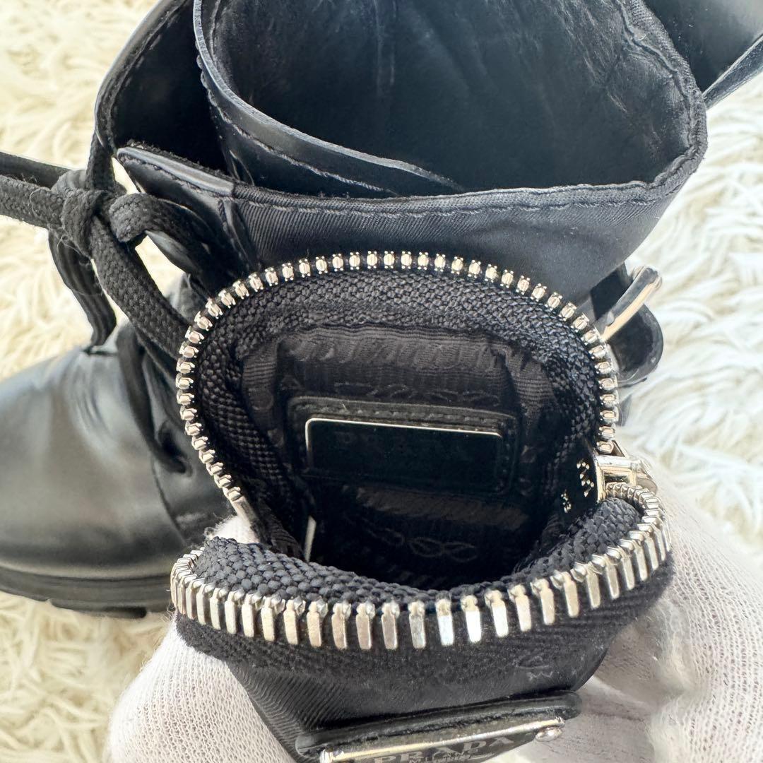 美品　プラダ　モノリス　ブーツ　三角ロゴ　ナイロンポーチ　22.5cm　ブラック