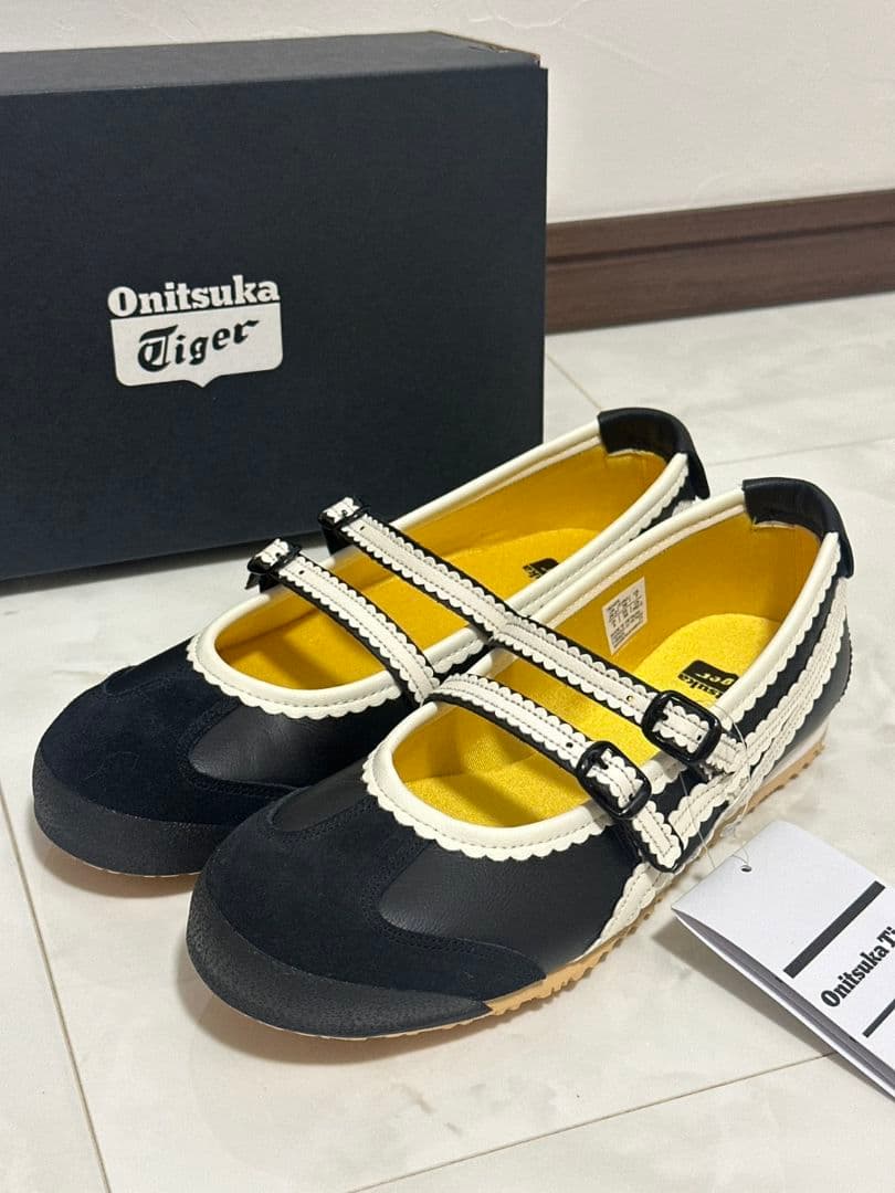 新品☆ オニツカタイガー Mexico66 TGRS Onitsuka Tiger オニツカタイガー MEXICO 66 SD スニーカー (onitsuka