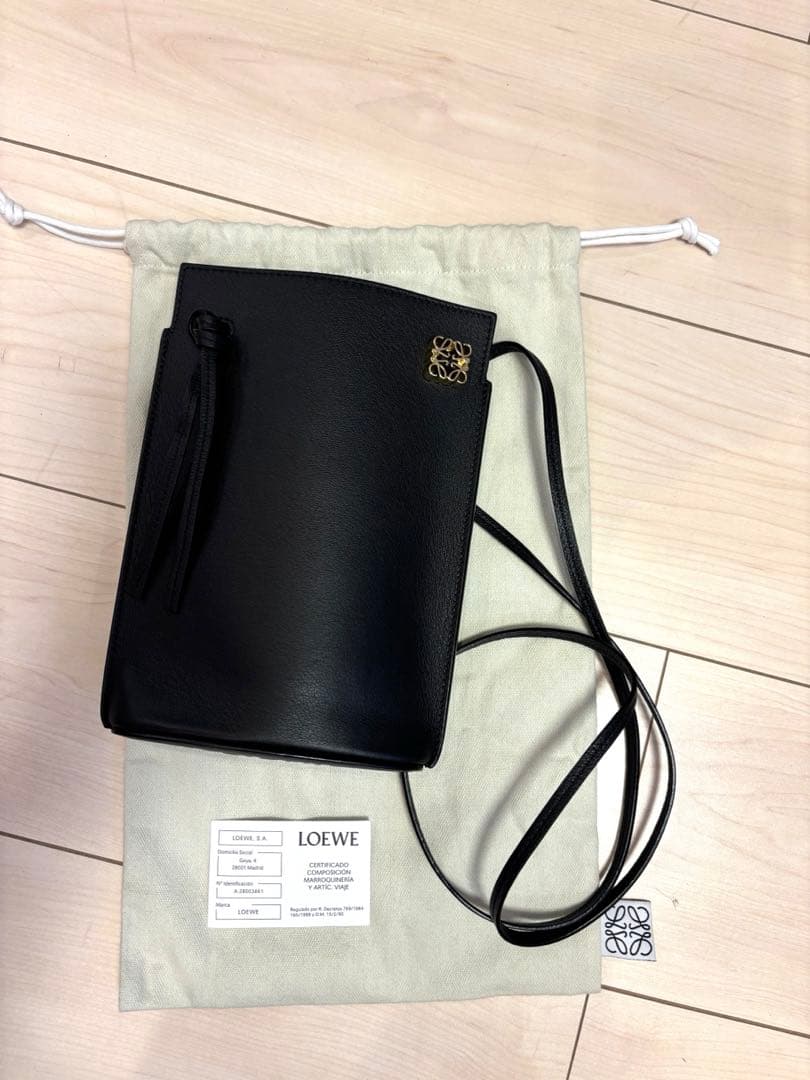 LOEWE⭐︎ダイスポケット⭐︎ショルダーバック 追跡付き発送【LOEWE】 ダイスポケット ショルダーバッグ (LOEWE