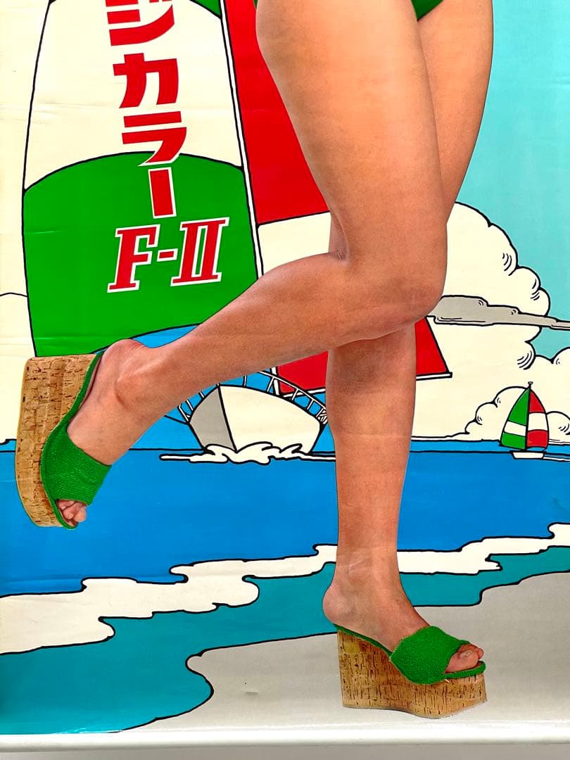 山口百恵 フジカラー店頭吊下ポスター フジカラーF-Ⅱフィルム - メルカリ