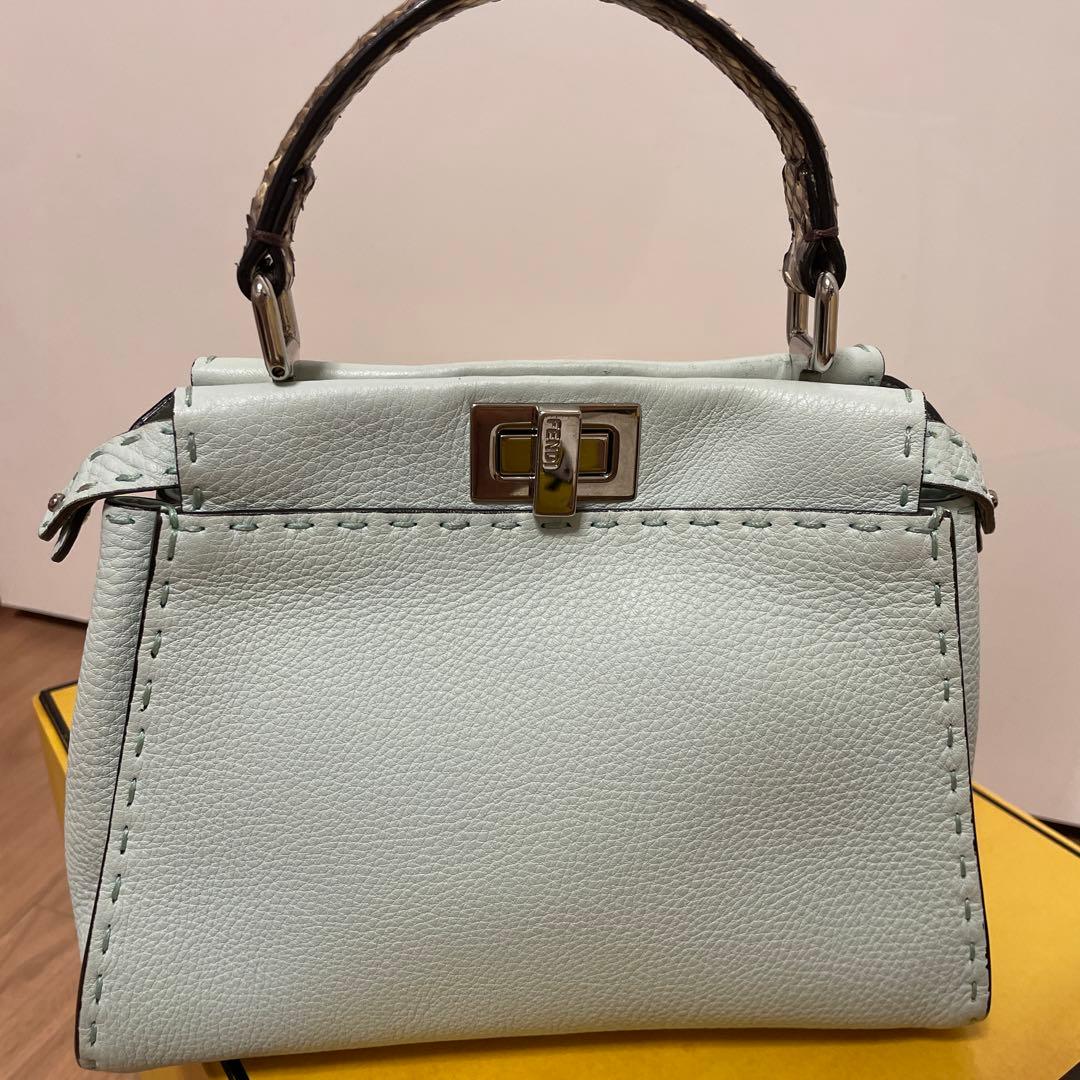 FENDI ピーカーブーミニ セレリア バッグ 限定色 ピーカブー スモール