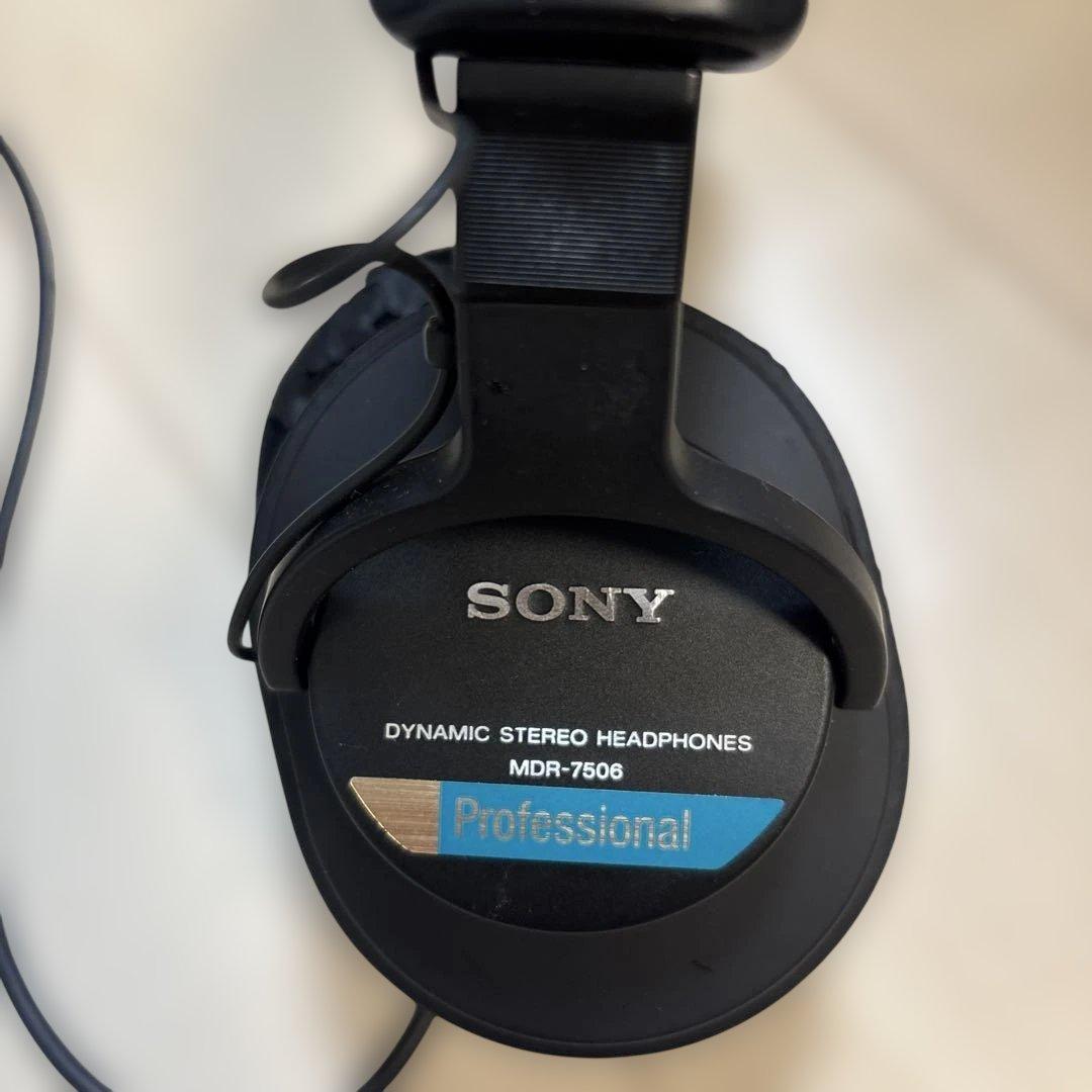 SONY MDR-7506 ダイナミックヘッドフォン 有線ヘッドフォン - メルカリ