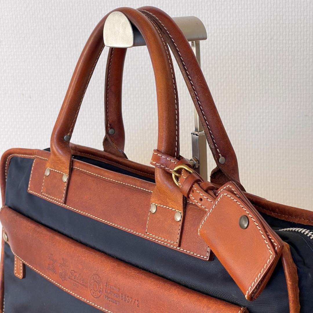 【CRMHT Felisi様】フェリージ 8637/2/ds ネイビー