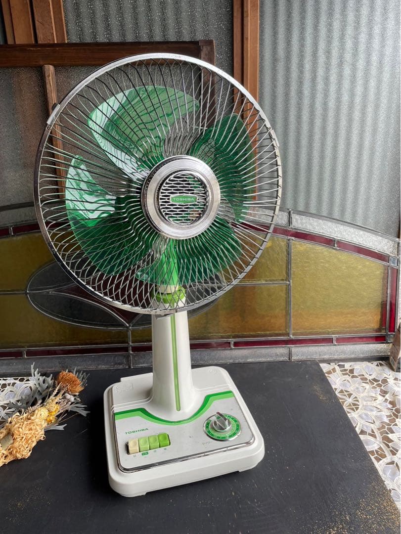 東芝 扇風機 昭和レトロ 当時物 インテリア 緑 グリーン - メルカリ