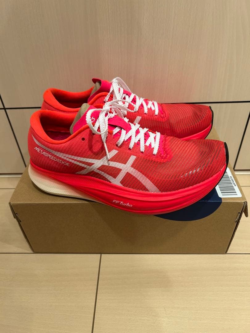 く*め様 ASICS メタスピード　エッジプラス　レッド　25.5cm