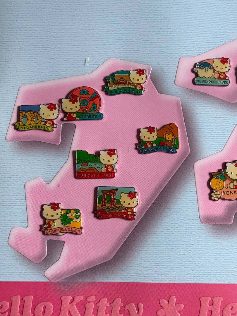 ご当地キティ 日本都道府県 日本地図 ピンバッジ コレクションボード