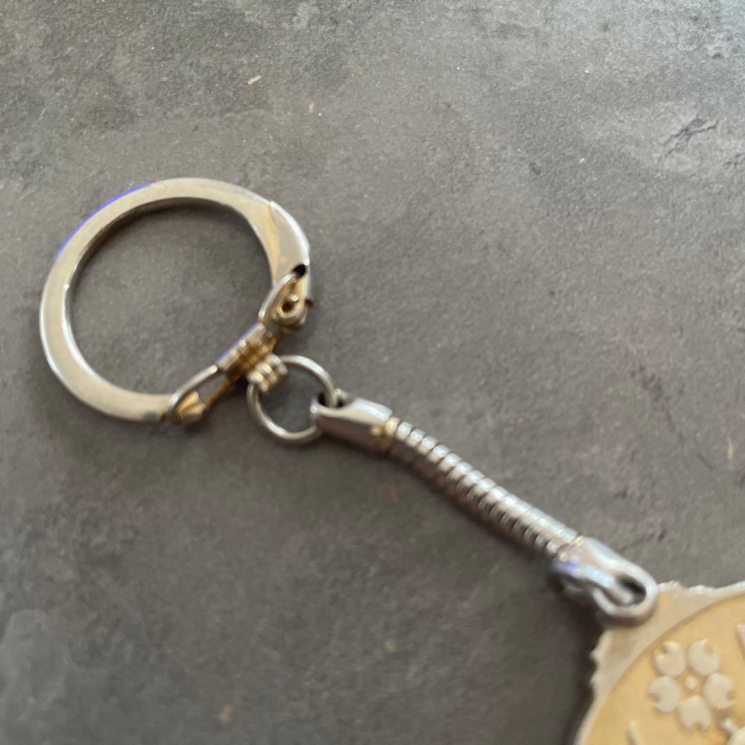 万博記念メダル型キーホルダー 大阪万博 太陽の塔 EXPO'70 岡本太郎