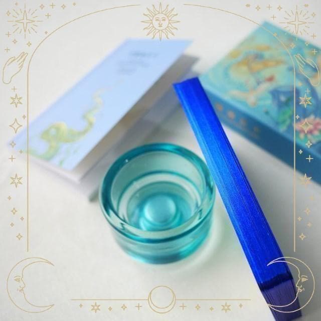 正規品オラクルカード】希少レア物✨伝統的なシンボルで描く啓発の