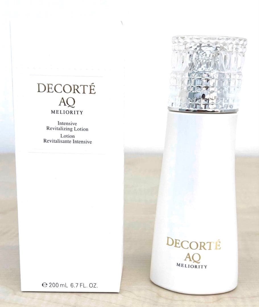 メナードリシアルローション、クレンジング、エモリエントクリームの