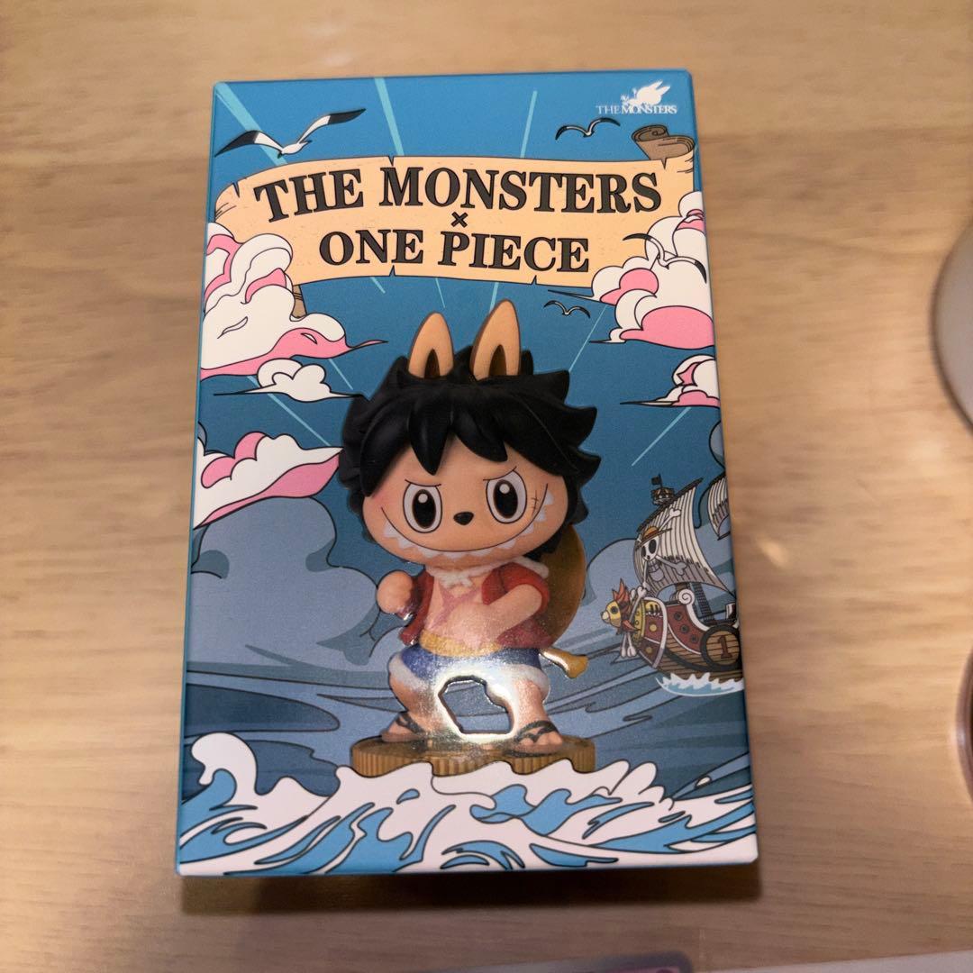 POPMART LABUBU ラブブ ワンピースコラボ フィギュア - メルカリ