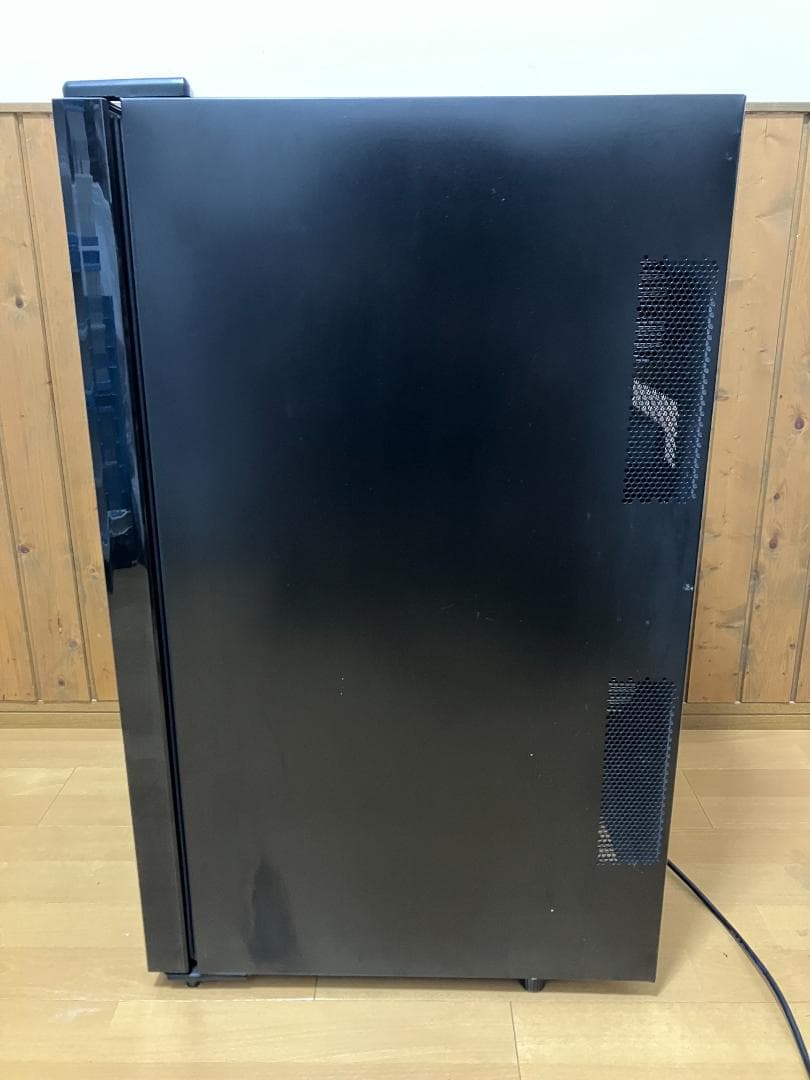 中古美品(凹み有)】ottostyle.jp ワインセラー(最大32本収納) - メルカリ