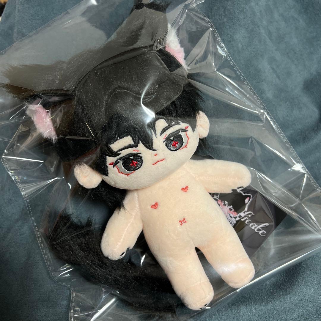 txt ヨンジュン ぬいぐるみ 20cm 新品 マスター - メルカリ